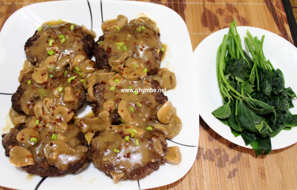 beef burger patties with mushroom gravy