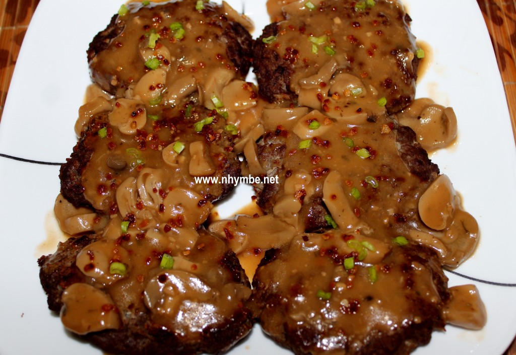 beef burger patties with mushroom gravy