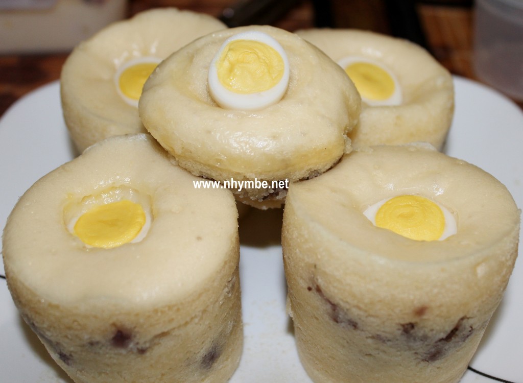 puto pao with quail eggs 